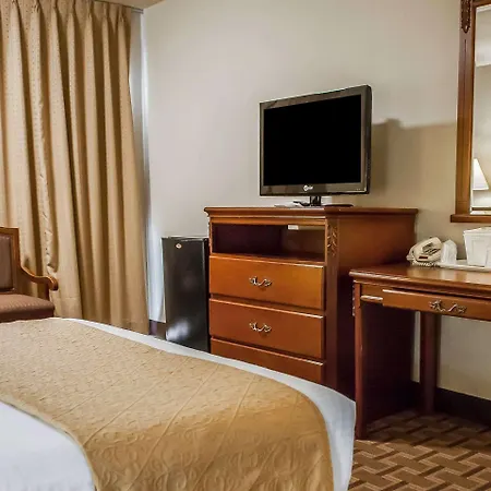 Hotel Inn Santa Fe Hotel 3*