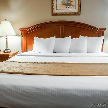 Hotel Inn Santa Fe 3*